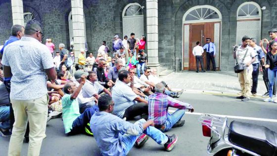 Marches and strikes : Is Mauritius adopting a protest culture?