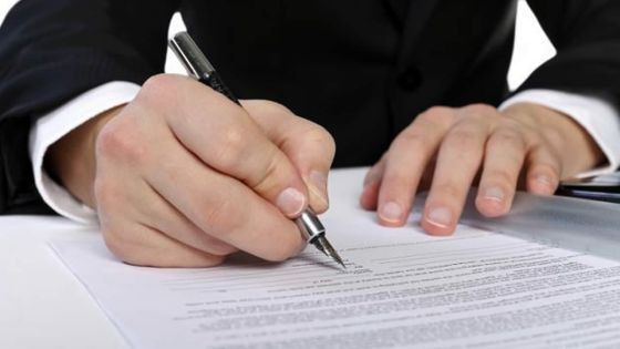 À cause d’une paralysie : elle ne peut pas avoir un nouveau compte bancaire