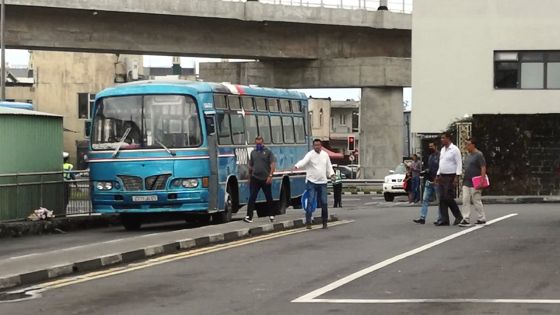 Rishi, le chauffeur : « Mo diman Tina pardon, mo pann kapav sov li »