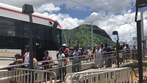 Metro express : d’aventure en aventure,  de train en train…