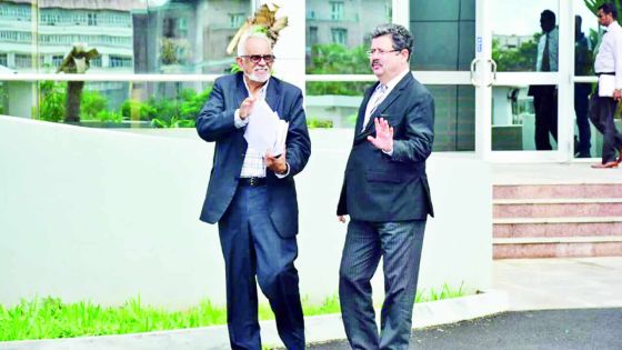 Enquête sur l’avocat Rex Stephen : le DPP toujours en attente du dossier de l’Icac