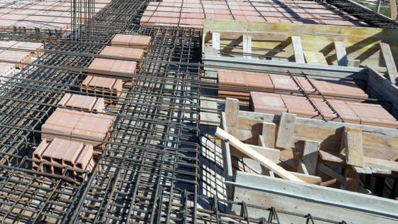 Abus de confiance allégué : un couple soutire Rs 55 000 à une personne âgée