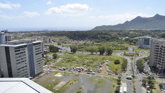 Projet gouvernemental : Heritage City out Administrative City in