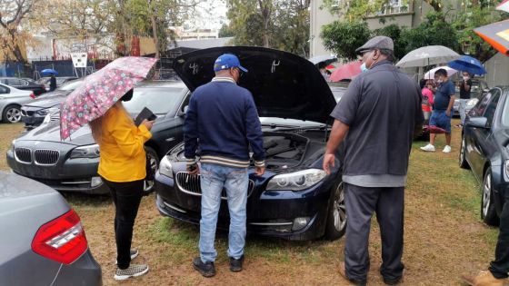 Enchères : des berlines de l’État vendues aux Casernes centrales lundi 