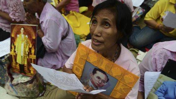 Le roi de Thaïlande est mort