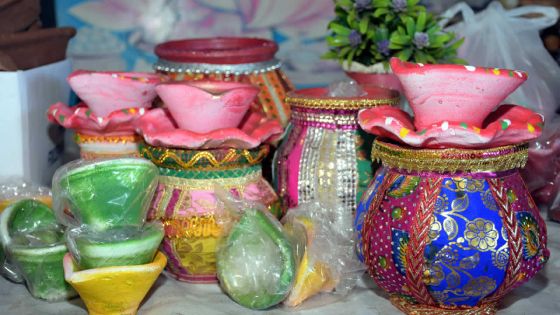 Divali : la fabrication des lampes mise en lumière