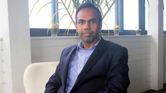 Achats de fin d’année - Arvin Halkhoree : «Restez vigilant, renseignez-vous et vérifiez avant tout achat»