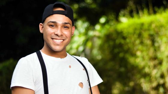 Hans Telvave, maquilleur : «Je m’accepte et je m’aime»