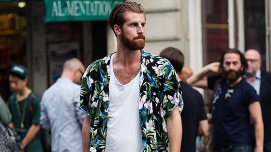 Homme - Chemise hawaïenne : le must de l’été