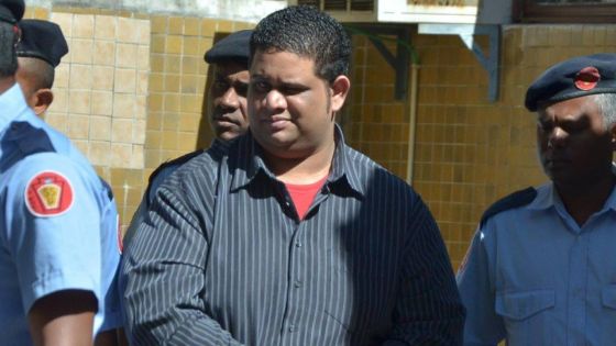 Aux assises - Hayeshan Maudarbacus : «Gro Derek ti dir mwa amenn ladrog depi Madagascar»