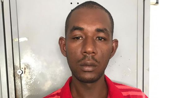 Après avoir bénéficié de la grâce présidentielle : Ashley Pompe de nouveau arrêté pour cambriolage par la CID 