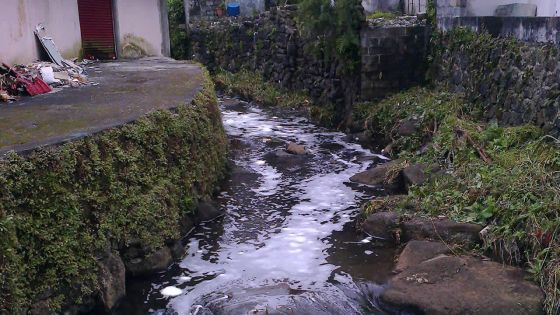 À Curepipe : il conteste la construction de son voisin près des berges d’une rivière