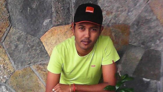 De l’héroïne livrée dans les toilettes de l’aéroport - Basana-Reddi : «Azaree a menacé de s’en prendre à mes enfants»