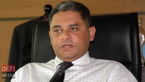 Xavier-Luc Duval vise dans sa PNQ Clive Auffray, le Chief Executive Officer de la NEF « choqué »