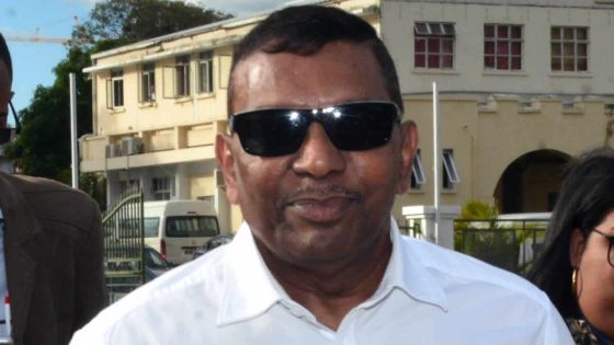 Yerrigadoo poussé à la démission, Sundanum contre-attaque