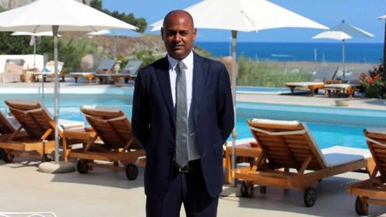 L’herbe est-elle plus verte ailleurs ? : petit à petit, Keswan Monien a fait son nid en Italie