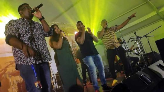 Selvina Rungusumy : la voix féminine de Yen Kannamma Crew