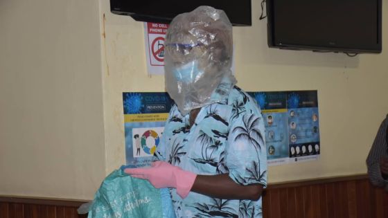 Déconfinement : tous les moyens sont bons pour se protéger du coronavirus