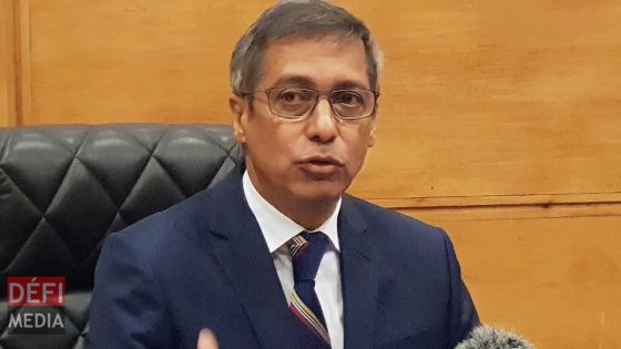 « La dépréciation de la roupie faite pour gonfler artificiellement la balance des paiements de la BoM » selon XLD