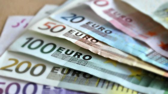 Taux de change : la roupie chute de 8 % face à l’euro en quatre mois