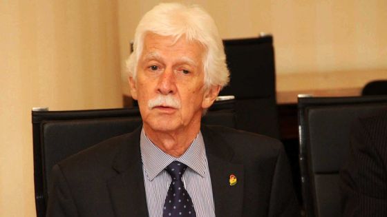 Paul Bérenger : «Une honte qu’il soit encore ministre»