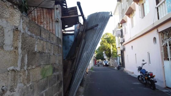Danger à la rue Dugareau à  Port-Louis
