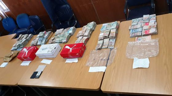 Saisie de Rs 3,9 millions et du gandia à Pointe-aux-Sables : le couple Boodhoo reste en détention policière