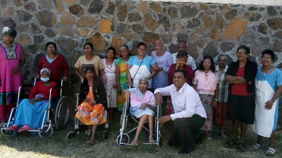 Les maisons de retraite débordées :  qu’en est-il de nos seniors ? 