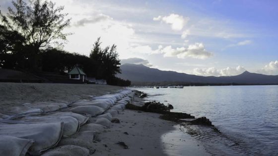 Plage publique : l’érosion à La Preneuse demeure un casse-tête