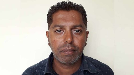 Fausses promesses d’emploi dans la Fonction publique : un escroc prétend avoir d’excellentes relations avec des ministres