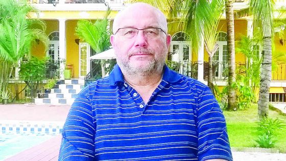 Le Dr Charles Mercier-Guyon : «Seuls 65% des conducteurs bouclent leurs ceintures de sécurité»