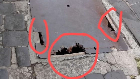 À la rue La Corderie : attention piétons !