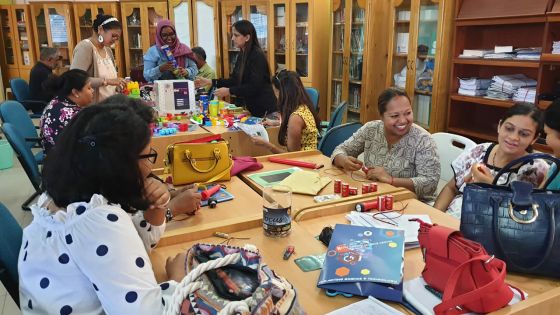 Educators Science Workshop : a hands-on introduction to teach kids and empower teachers  