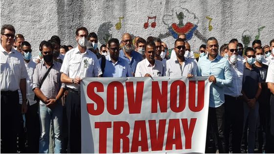 MK : des employés se disent forcés d’accepter une réduction de 33 à 50 % de leur salaire