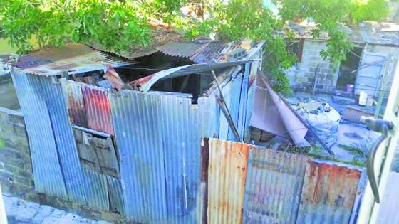 Une maison abandonnée attire les foudres du voisinage
