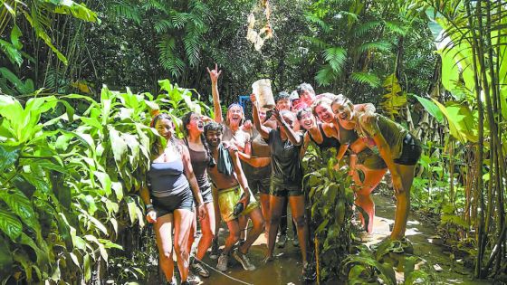 Un jeune Mauricien sous le soleil du Costa Rica