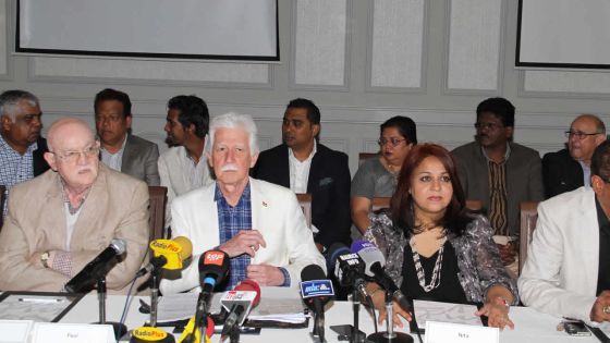 Paul Bérenger : «Aucune confiance en l’Icac et la police»