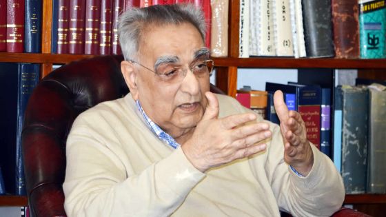 Sir Hamid Moollan, Queen’s Counsel : «Je suis absolument contre une telle démarche»