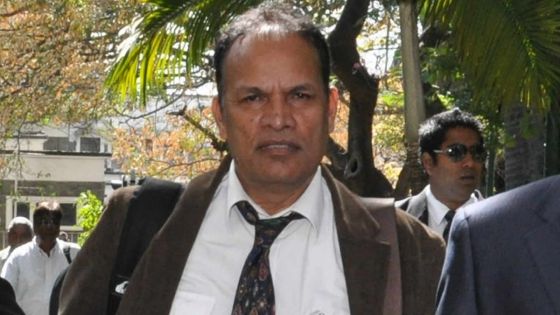 Carte d’identité biométrique : l’appel du Dr Rajah Madhewoo entendu devant le Privy Council
