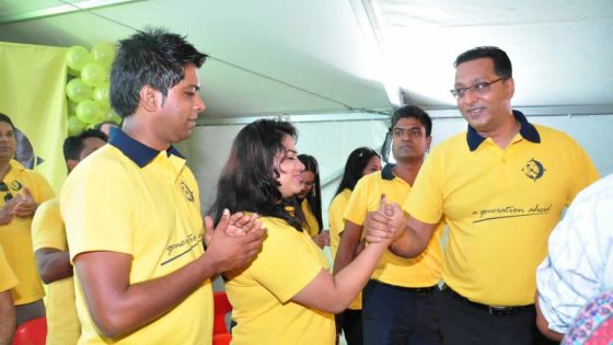 Roshi Bhadain conteste le tracé du Metro Express