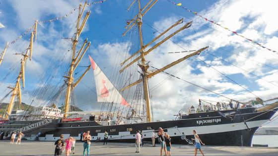 À bord du Kruzenshtern, un géant des mers 