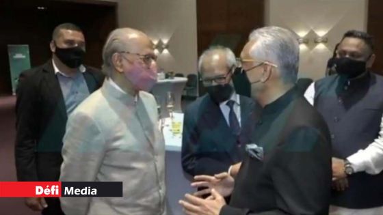 Photo de Pravind Jugnauth et Navin Ramgoolam : se dirige-t-on vers une alliance MSM/Parti travailliste ? 