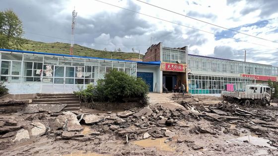 Chine: une crue subite fait 16 morts et des dizaines de disparus