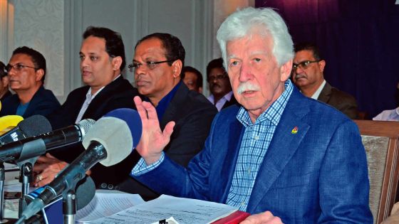 Paul Bérenger sur la succession au poste de PM: «Pravind Jugnauth n’a pas obtenu de mandat populaire»