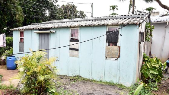 Maisons en amiante : une campagne de démolition lancée