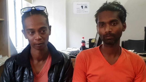 Par amour pour Tanzilla : il décide de vivre dans la rue à côté de sa soeur