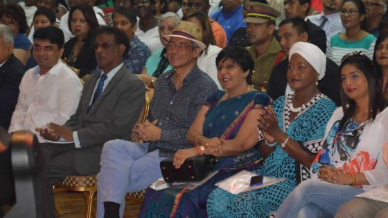 Festival International Kreol - Xavier-Luc Duval : «Kreol bizin rant dan parlman»