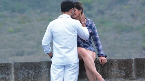 Tournage d’Aksar 2 à Maurice : scènes romantiques entre Zareen Khan et Abhinav Shukla