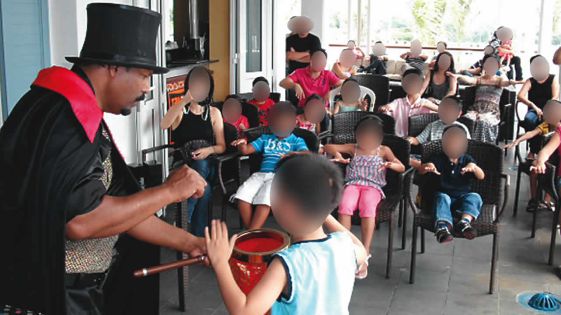 Preetam Dussoye, magicien : «Pratiquer la magie noire, c’est passer dans le monde des mystères»