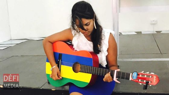 Gitanjalie Jhottee : de l’aquarelle sur des notes de musique